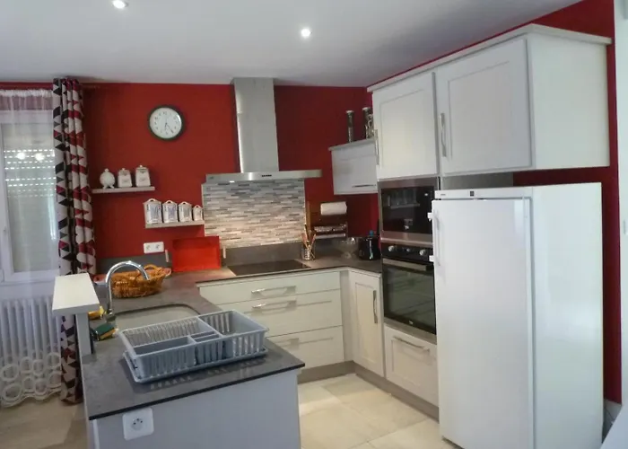 De La Lionnaire بيت للعطل *